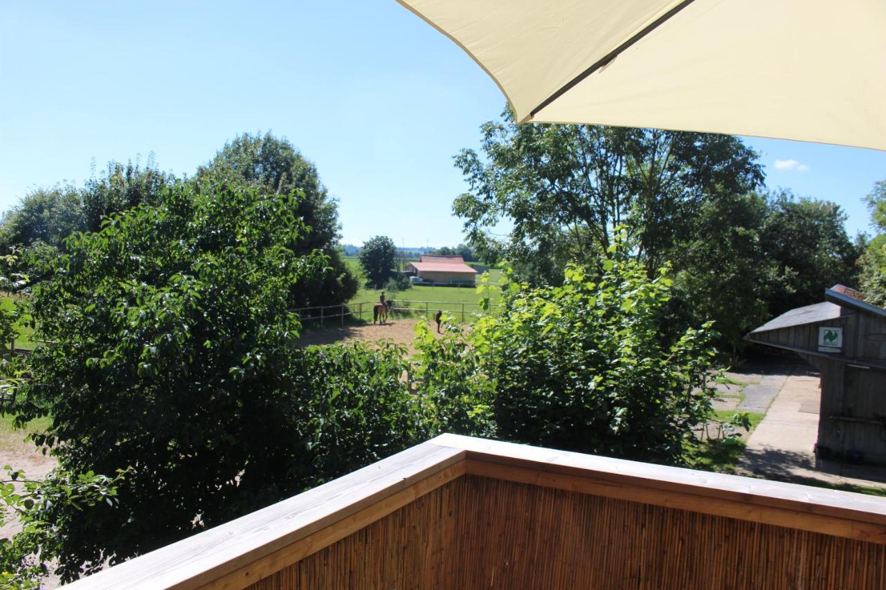 Spring-Hof Apartment Oberostendorf ภายนอก รูปภาพ