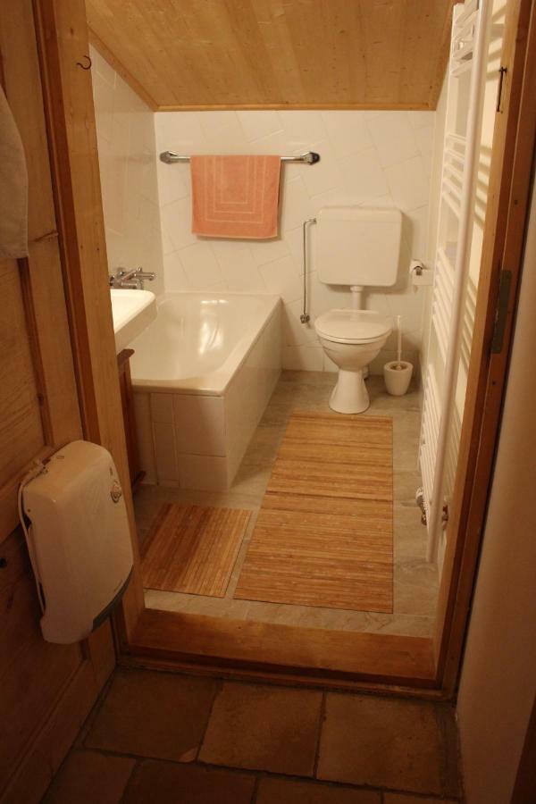 Spring-Hof Apartment Oberostendorf ภายนอก รูปภาพ